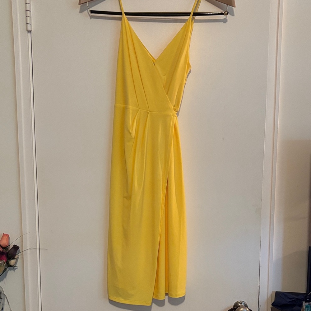 BCBGeneration Small Yellow Sleeveless Wrap Dress